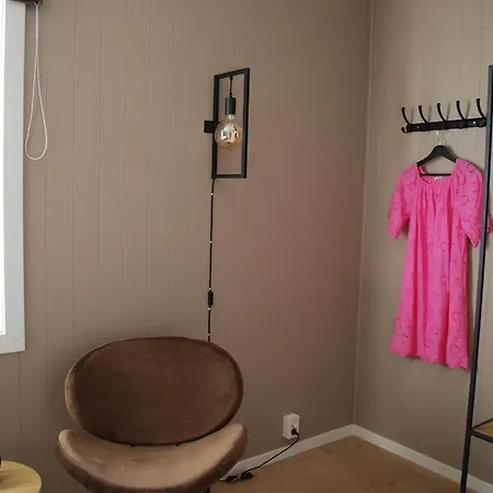 아파트 Midt I - Supersentralt Og Gratis Parkering