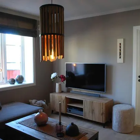 Midt I - Supersentralt Og Gratis Parkering 아파트 드람멘