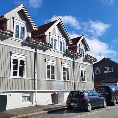 Midt I - Supersentralt Og Gratis Parkering Apartment