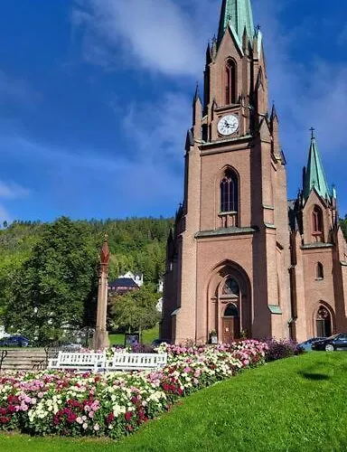 Midt I - Supersentralt Og Gratis Parkering * Drammen