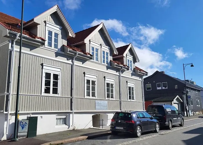 Midt I - Supersentralt Og Gratis Parkering Lägenhet